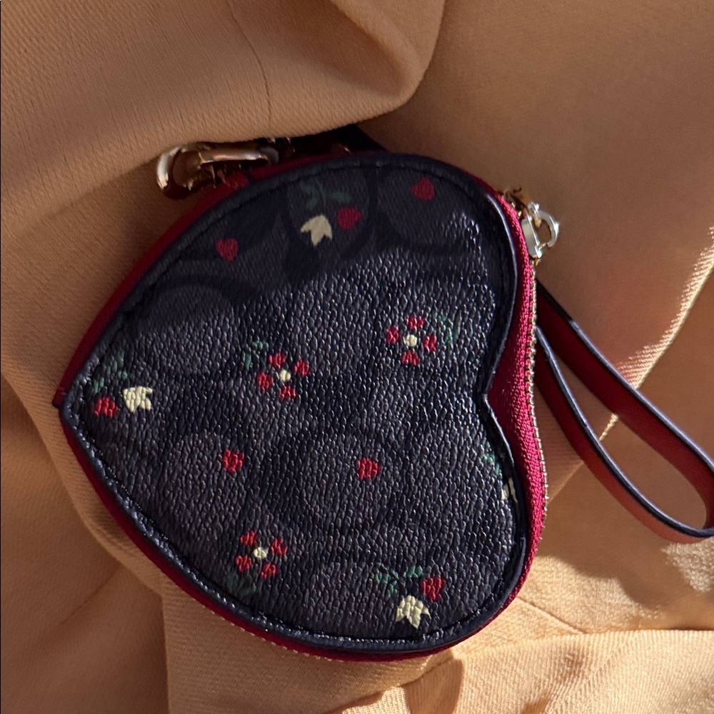 Coach Heart-Shaped Coin Purse - Navy and Pink - Picture 2 of 2